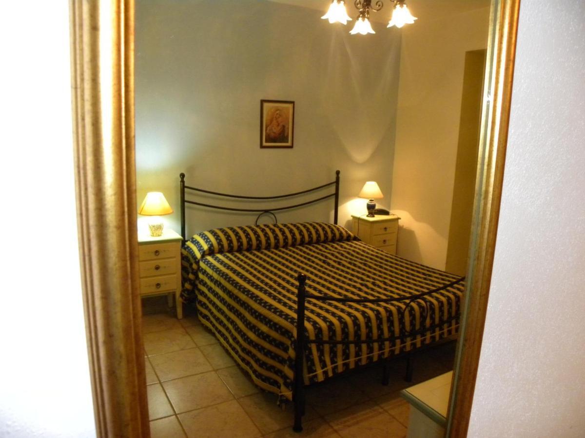 Hotel Fernanda Letoianni